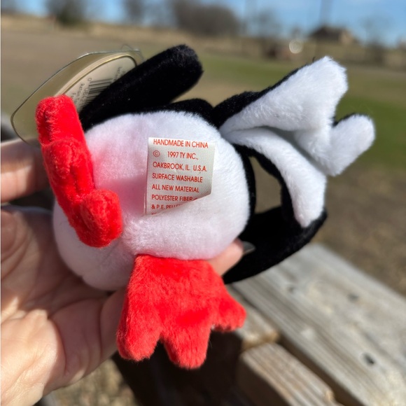 Ty Puffin Plush with Red, Black, and White Puffer 1997 - Picture 5 of 6